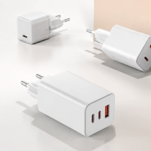 Metron 45W Fast Charging Adapter with 3 USB Ports + 1 Type-C Port | Multi-Port Super Fast Wall Charger for Smartphones, Tablets & Accessories